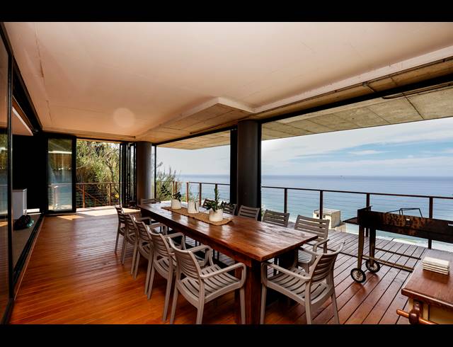 3 BEDROOM APARTMENT FOR SALE IN UMDLOTI BEACH
